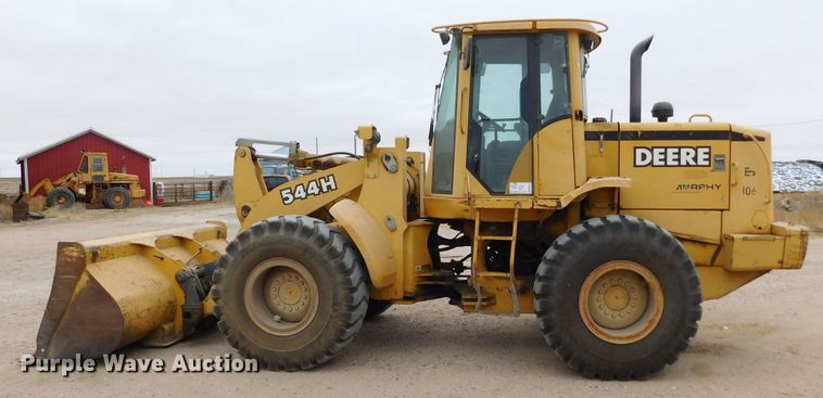 image for item DM2547 1997 John Deere 544H  wheel loader