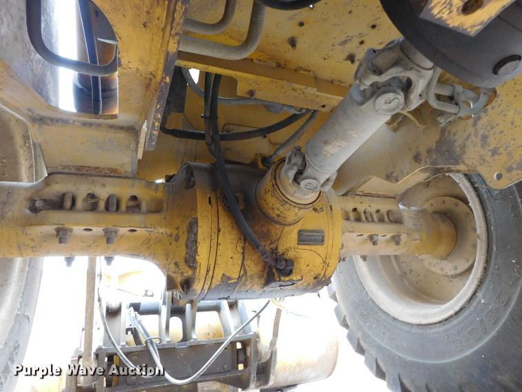 image for item DM2547 1997 John Deere 544H  wheel loader