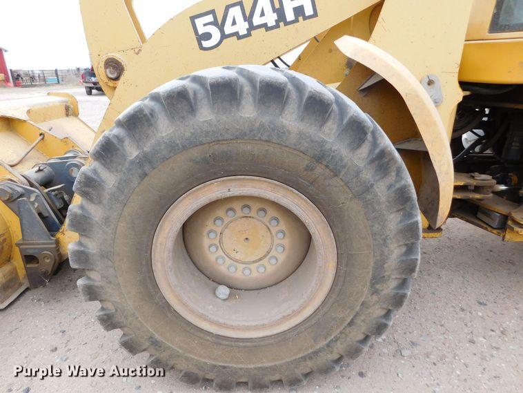 image for item DM2547 1997 John Deere 544H  wheel loader