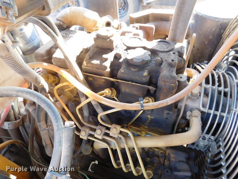 image for item DM2553 2014 Sullair 185DPQCAi4  air compressor