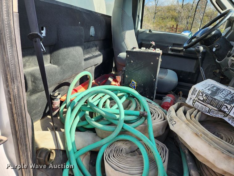 image for item DM4899 2011 Ford F750 Super Duty  water truck