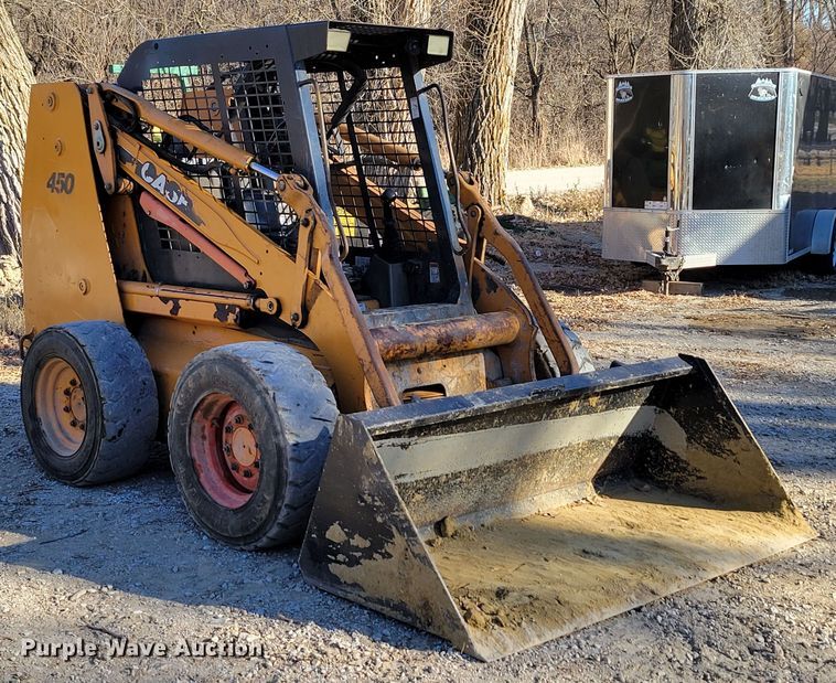 image for item DM8132 2006 Case 450  skid steer loader
