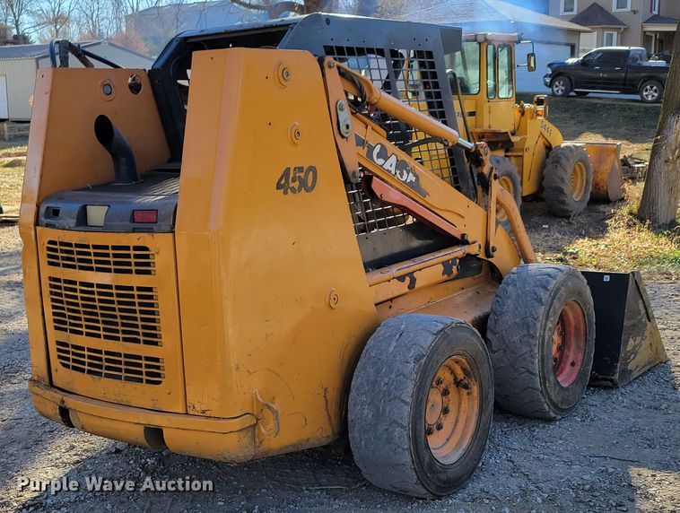 image for item DM8132 2006 Case 450  skid steer loader