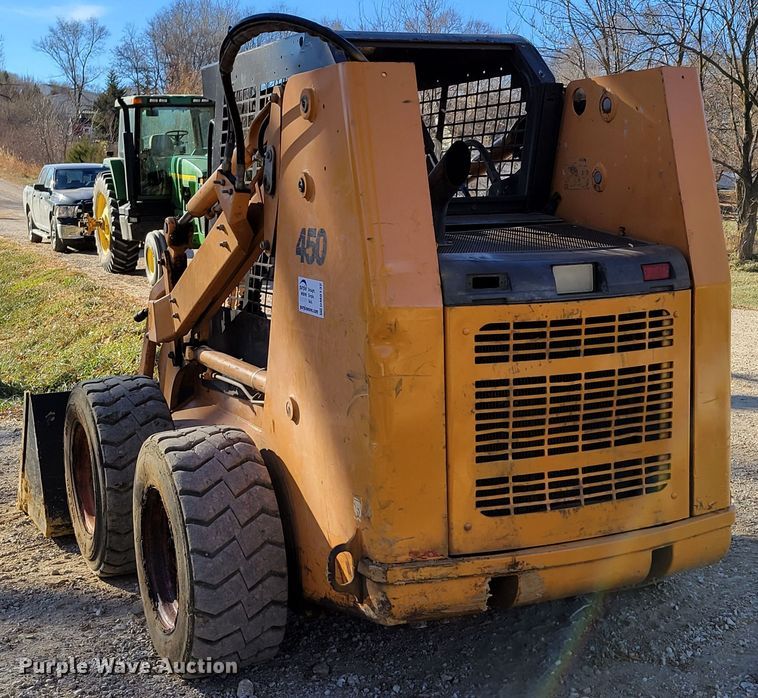 image for item DM8132 2006 Case 450  skid steer loader