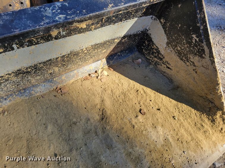 image for item DM8132 2006 Case 450  skid steer loader