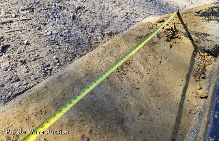 image for item DM8132 2006 Case 450  skid steer loader