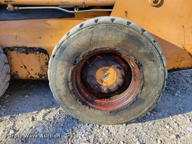 image for item DM8132 2006 Case 450  skid steer loader