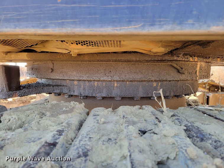 image for item DM8135 1987 Komatsu PC400LC-3  excavator