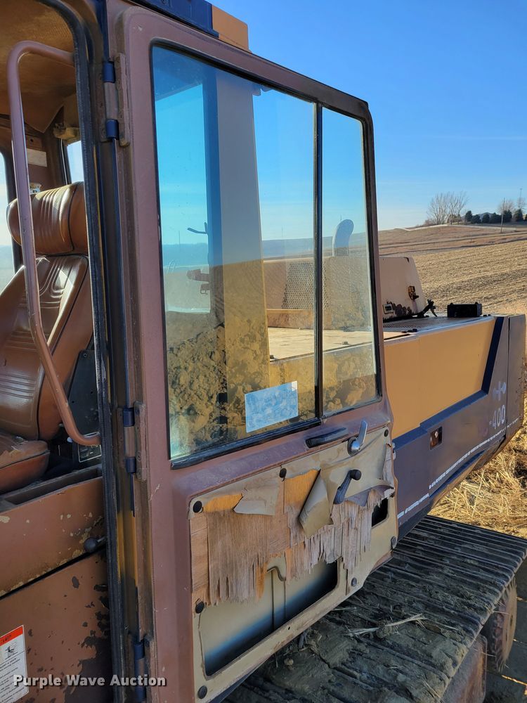 image for item DM8135 1987 Komatsu PC400LC-3  excavator