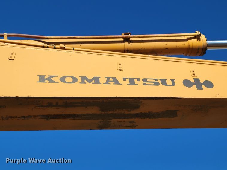 image for item DM8135 1987 Komatsu PC400LC-3  excavator