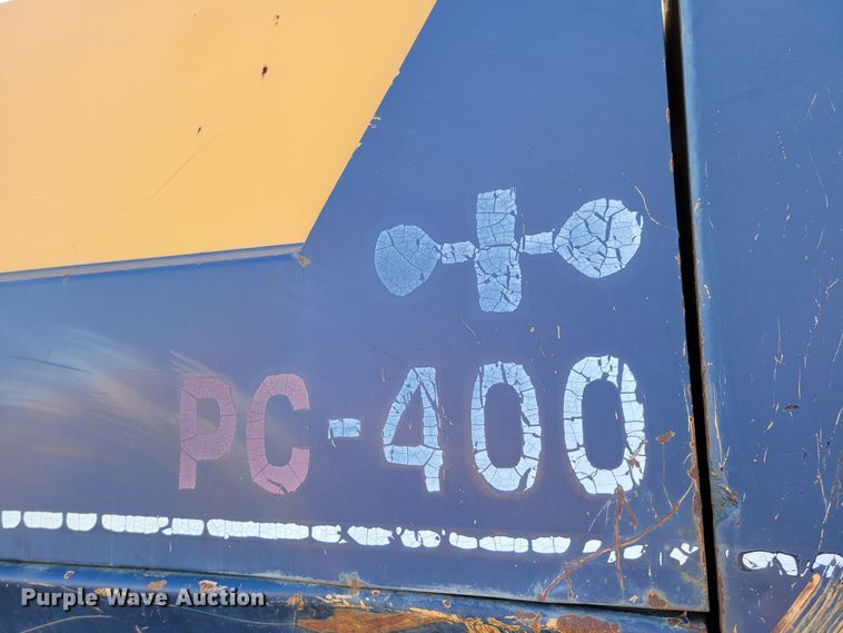 image for item DM8135 1987 Komatsu PC400LC-3  excavator