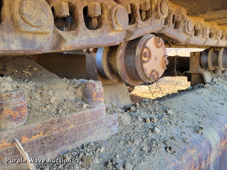 image for item DM8135 1987 Komatsu PC400LC-3  excavator