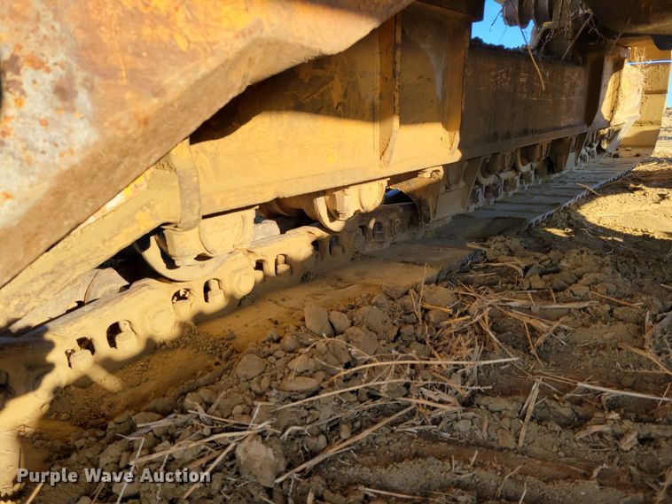 image for item DM8135 1987 Komatsu PC400LC-3  excavator