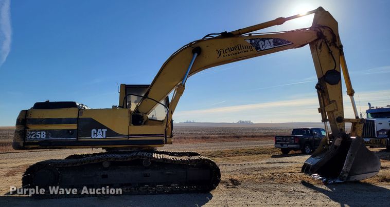 image for item DM8136 1997 Caterpillar 325B L  excavator