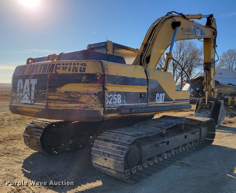 image for item DM8136 1997 Caterpillar 325B L  excavator