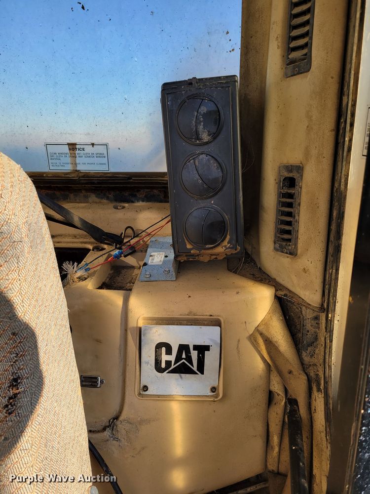 image for item DM8136 1997 Caterpillar 325B L  excavator