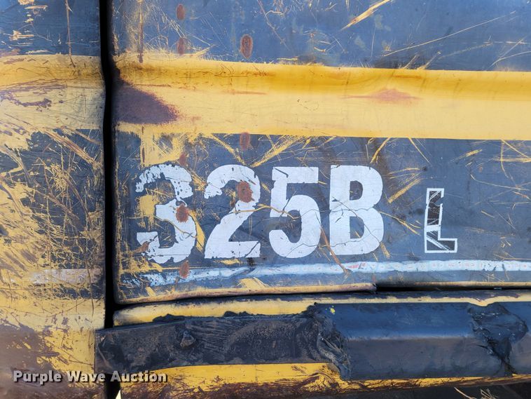 image for item DM8136 1997 Caterpillar 325B L  excavator