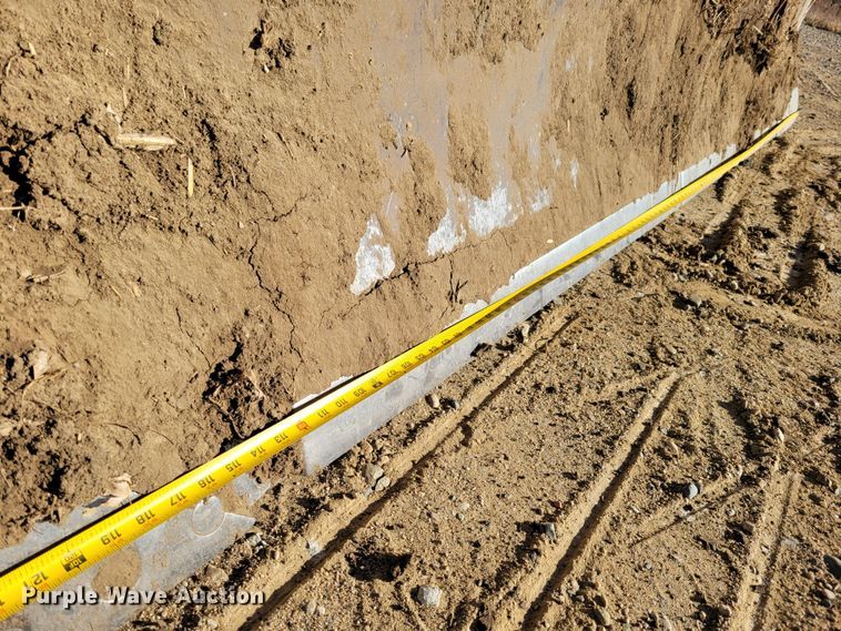 image for item DM8137 1997 Caterpillar D5M LGP  dozer