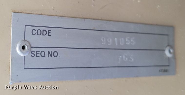 image for item DM8137 1997 Caterpillar D5M LGP  dozer