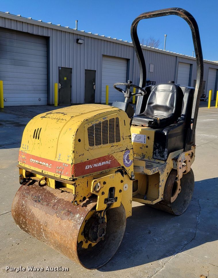 image for item DM8149 Dynapac CC900G  double drum vibratory roller