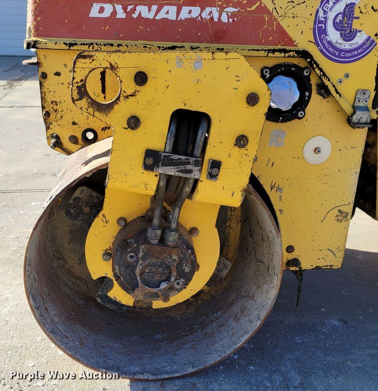 image for item DM8149 Dynapac CC900G  double drum vibratory roller