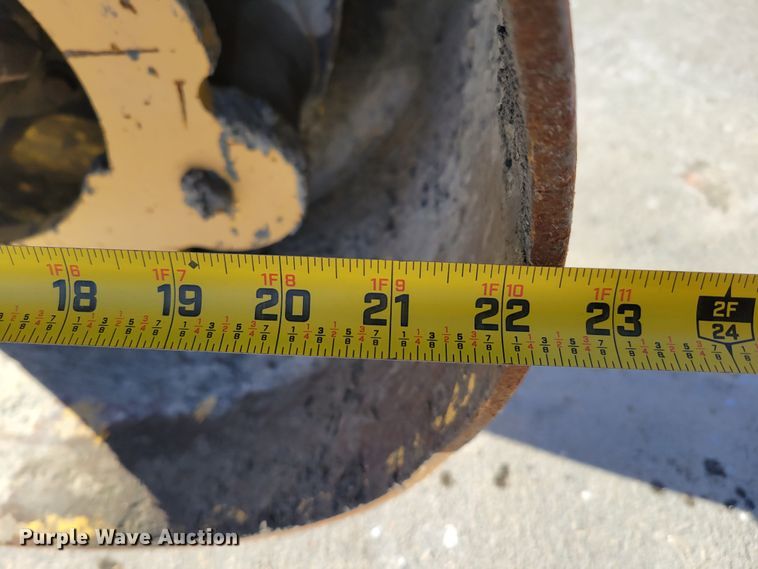 image for item DM8149 Dynapac CC900G  double drum vibratory roller