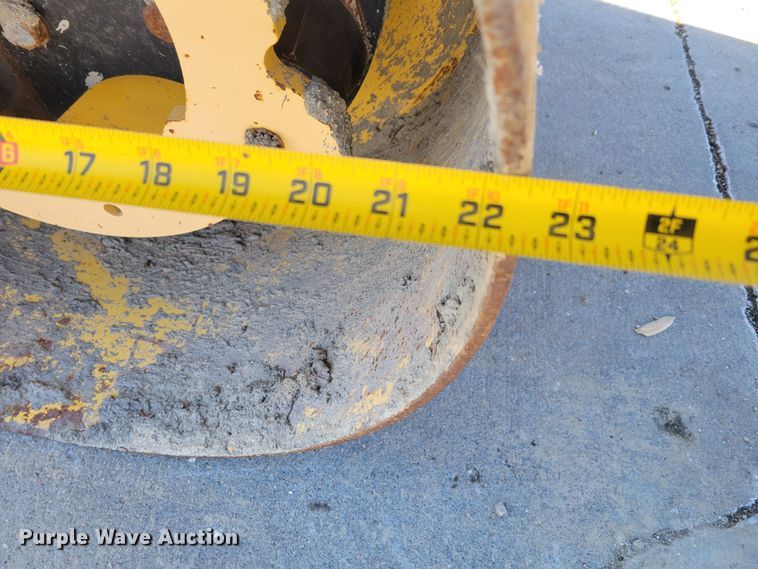 image for item DM8149 Dynapac CC900G  double drum vibratory roller