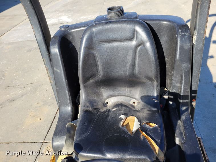 image for item DM8149 Dynapac CC900G  double drum vibratory roller