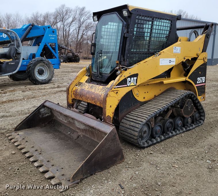 image for item DM8161 2007 Caterpillar 257B  tracked skid steer loader