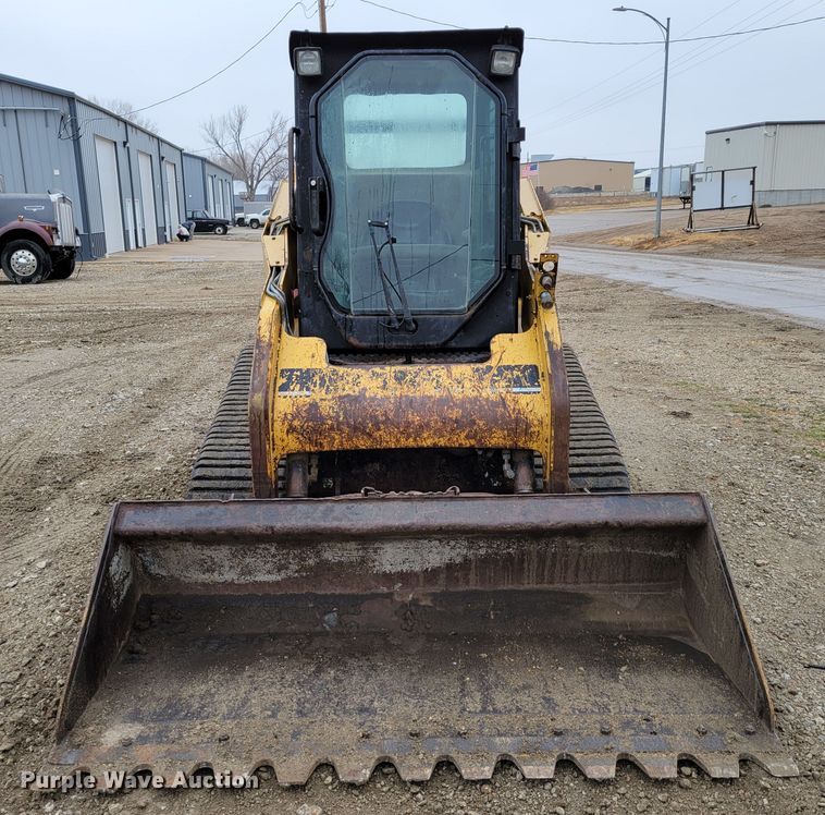 image for item DM8161 2007 Caterpillar 257B  tracked skid steer loader
