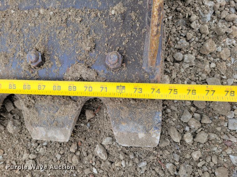 image for item DM8161 2007 Caterpillar 257B  tracked skid steer loader