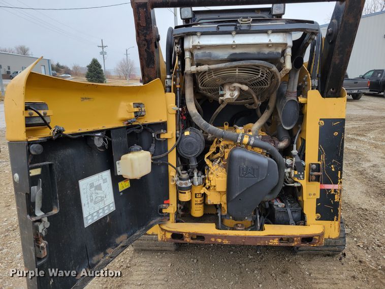 image for item DM8161 2007 Caterpillar 257B  tracked skid steer loader