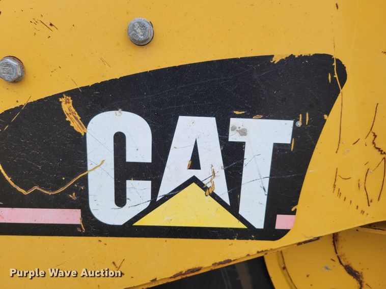 image for item DM8161 2007 Caterpillar 257B  tracked skid steer loader