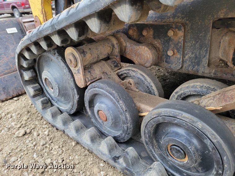 image for item DM8161 2007 Caterpillar 257B  tracked skid steer loader