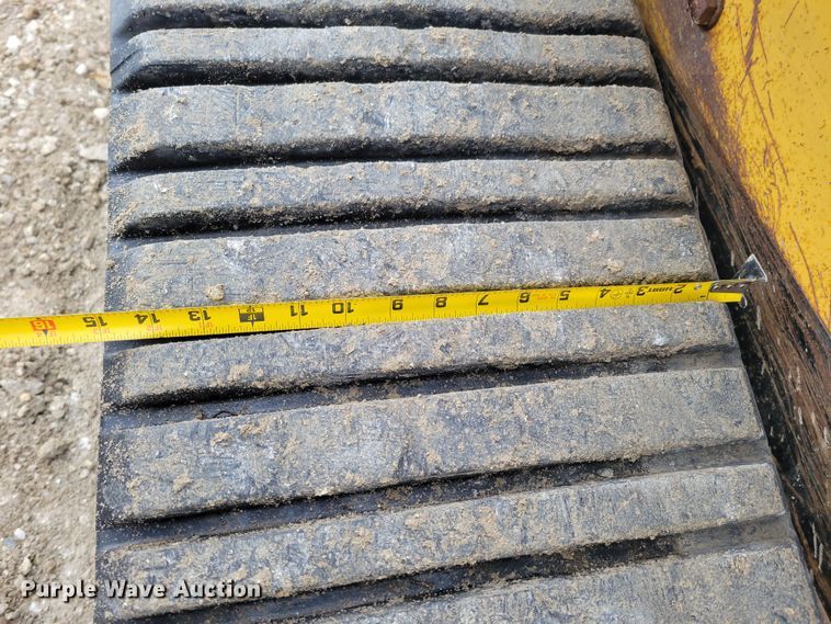 image for item DM8161 2007 Caterpillar 257B  tracked skid steer loader