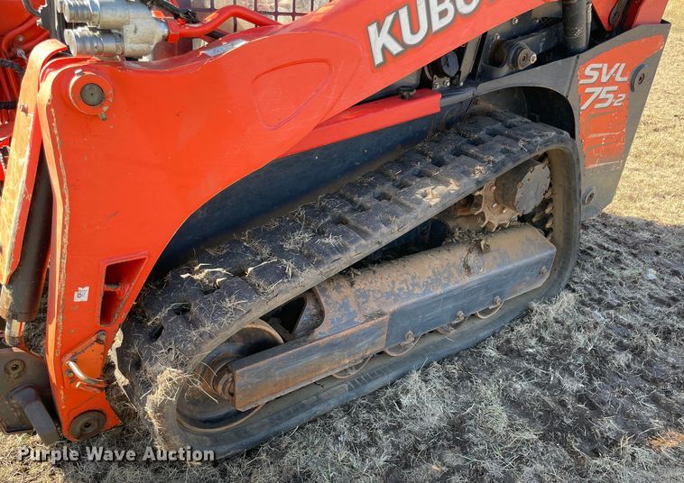 image for item DN7569 2019 Kubota SVL75-2  tracked skid steer loader
