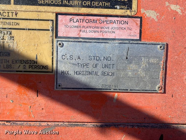 image for item DN7638 JLG  scissor lift