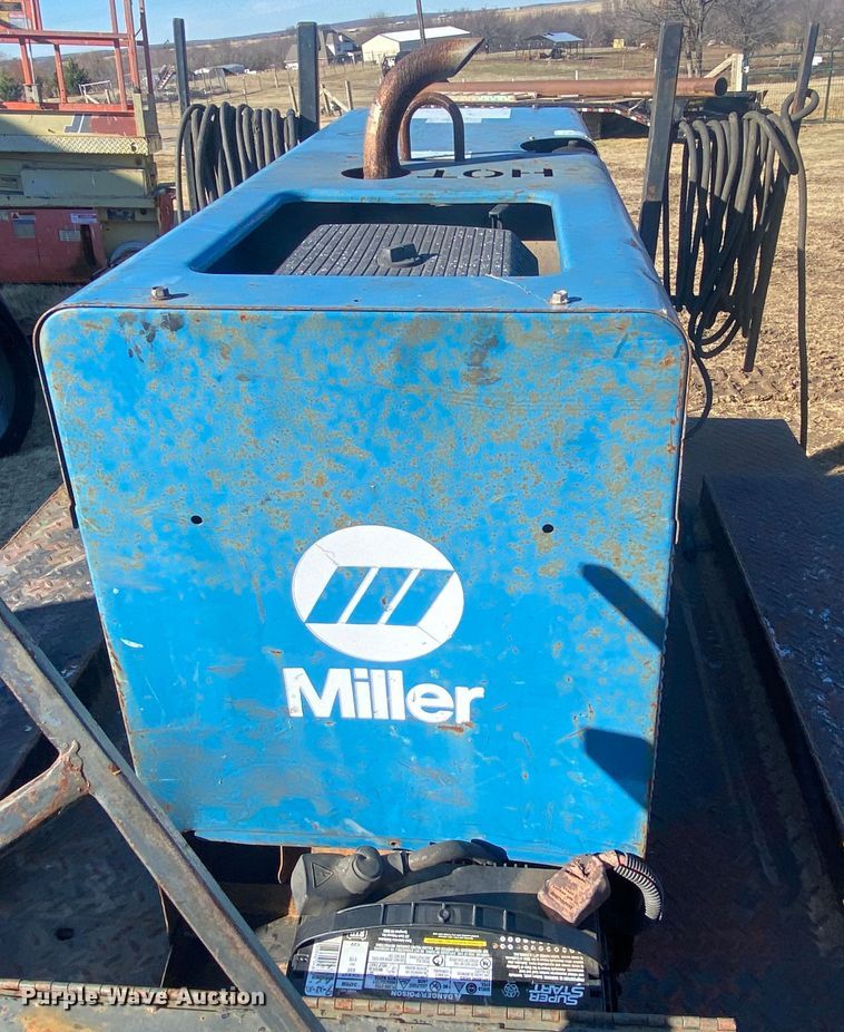 image for item DN7642 Miller 225T  welder