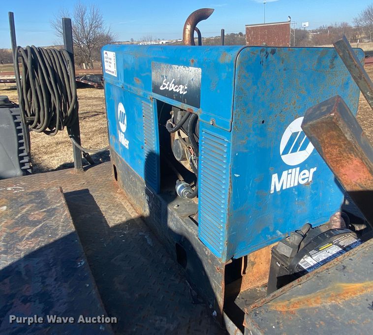 image for item DN7642 Miller 225T  welder
