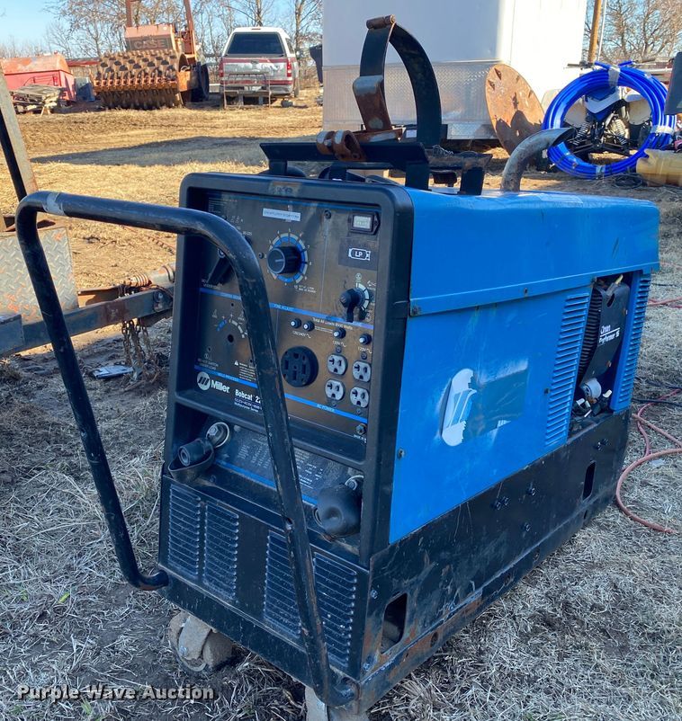 image for item DN7643 Miller Bobcat 225  welder