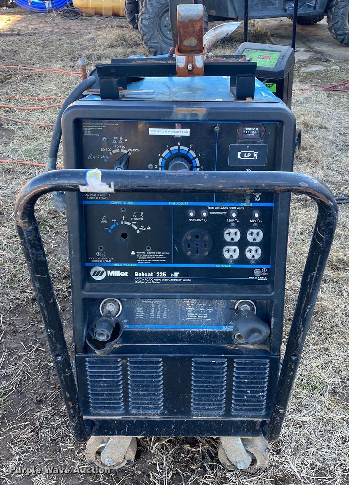 image for item DN7643 Miller Bobcat 225  welder