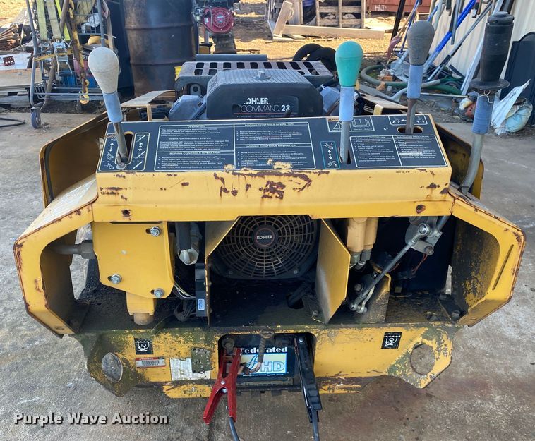 image for item DN7644 2003 Vermeer RT200  trencher