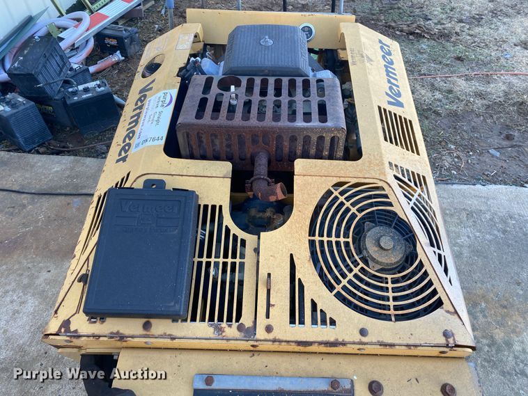 image for item DN7644 2003 Vermeer RT200  trencher