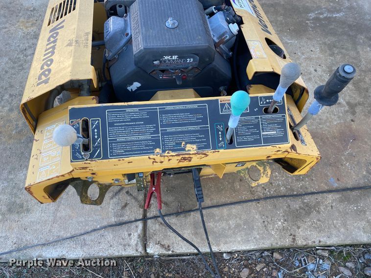 image for item DN7644 2003 Vermeer RT200  trencher