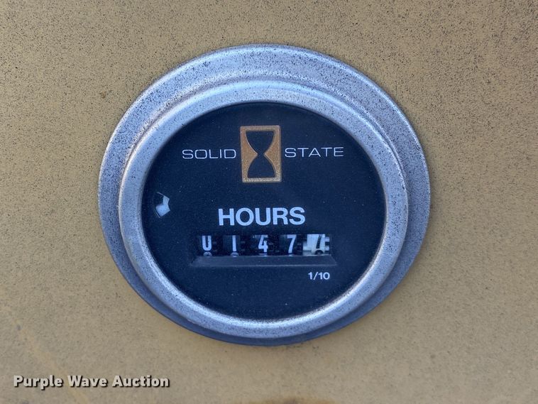 image for item DN7644 2003 Vermeer RT200  trencher