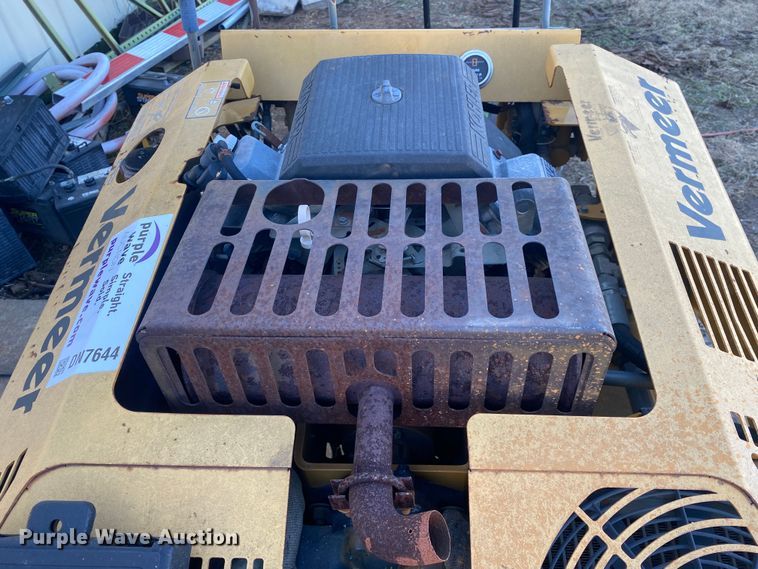 image for item DN7644 2003 Vermeer RT200  trencher