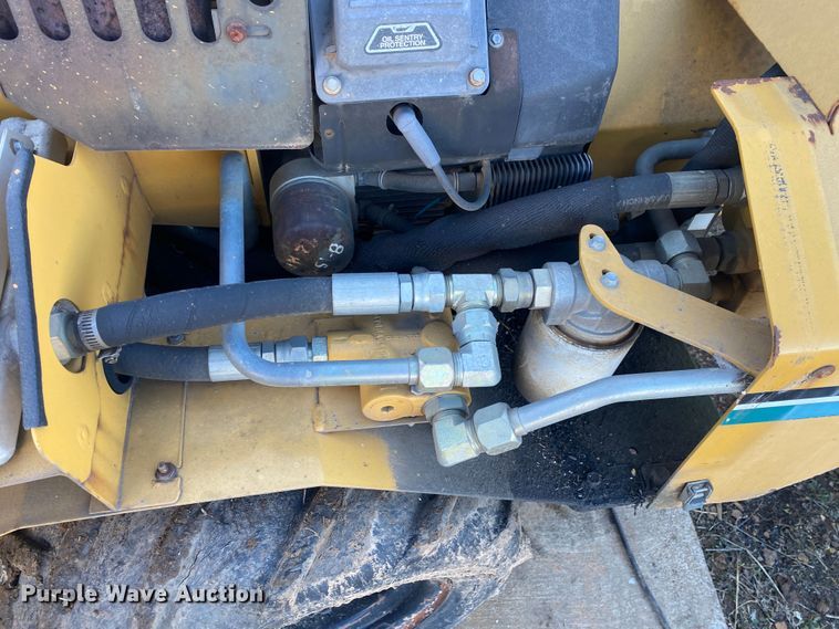 image for item DN7644 2003 Vermeer RT200  trencher