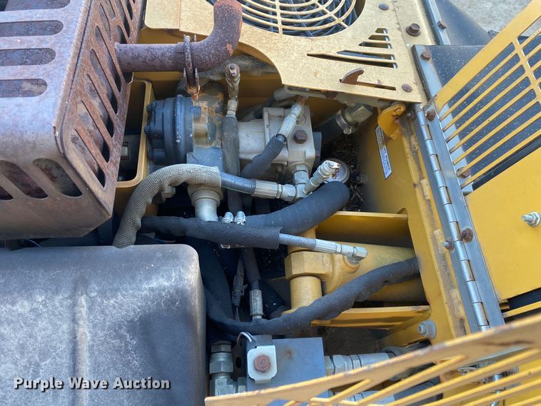 image for item DN7644 2003 Vermeer RT200  trencher