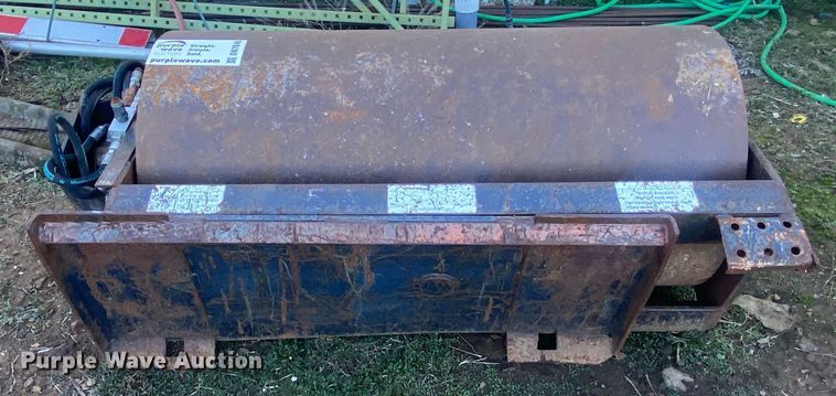 image for item DN7646 Bobcat  skid steer vibratory roller
