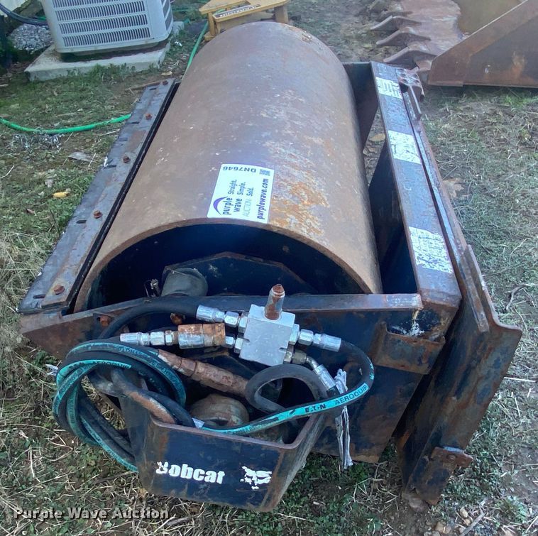 image for item DN7646 Bobcat  skid steer vibratory roller